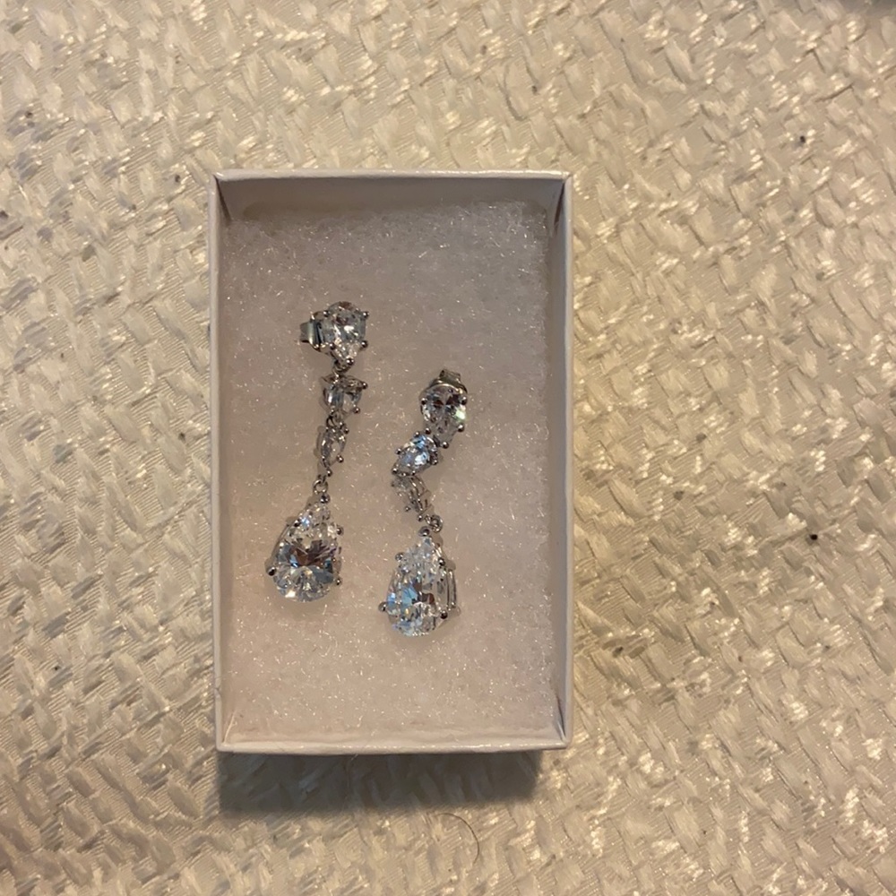Zirconia earings